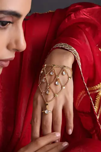 Gold plated polki hathphool