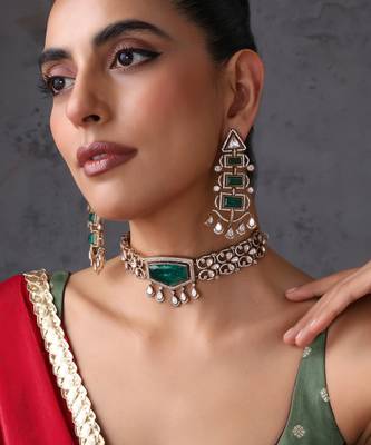Gold plated emerald green polki choker set 5