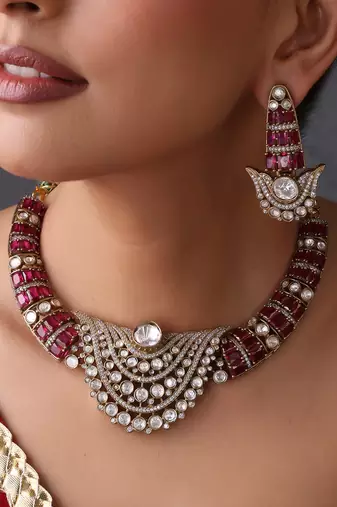 Gold plated ruby red polki necklace set
