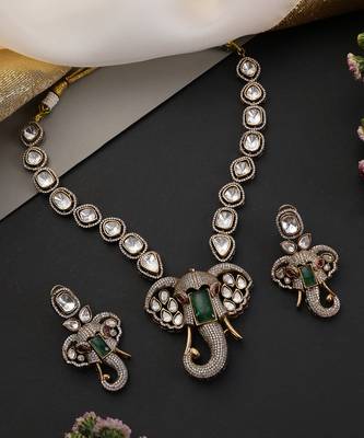 Gold plated emerald green polki pendant necklace set 4