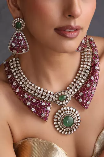 Ruby pink and emerald green polki necklace set