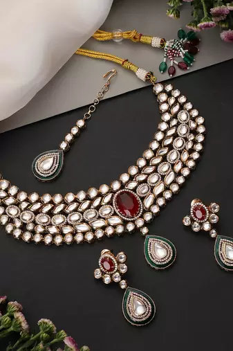 Gold plated ruby red polki necklace set with maang tikka