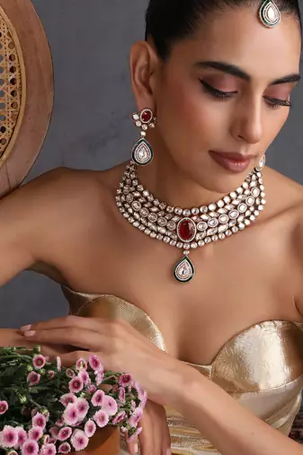 Gold plated ruby red polki necklace set with maang tikka