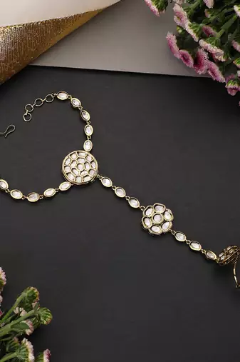 Gold plated polki hathphool