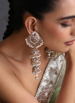 Gold plated red jadau jhumka earrings 5