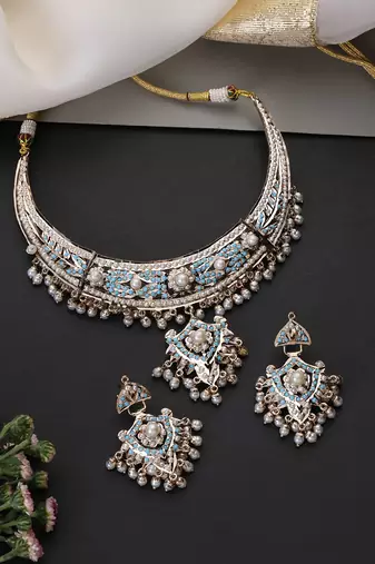 Gold plated blue jadau necklace set