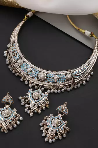 Gold plated blue jadau necklace set