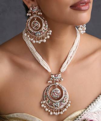 Gold plated white jadau pendant necklace set 3