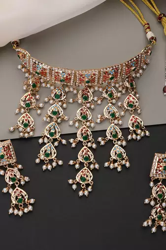 Gold plated multicolor jadau choker set