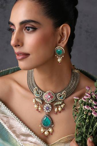Gold plated blue polki necklace set
