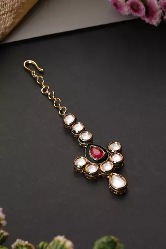 Gold plated ruby red kundan maang tikka