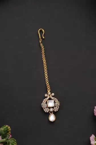 Gold plated polki maang tikka