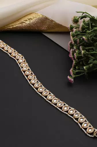 Gold plated white kundan sheeshphool