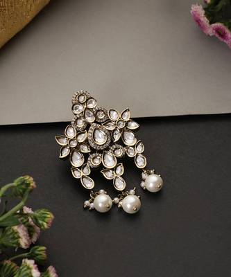 Gold plated white polki brooch 1