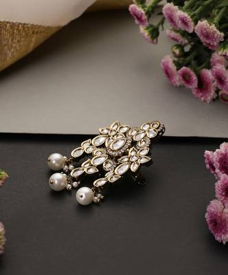 Gold plated white polki brooch 2