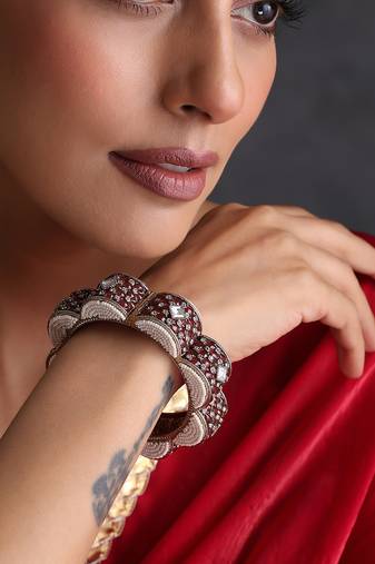 Gold plated ruby red polki kada