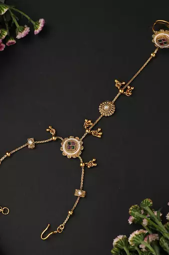 Gold plated multicolor hathphool
