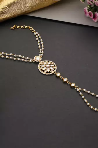 Gold plated beaded polki hathphool