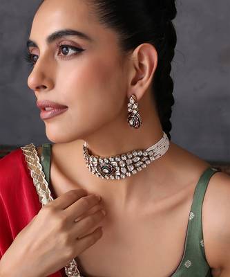 Red and green kundan choker necklace set 5