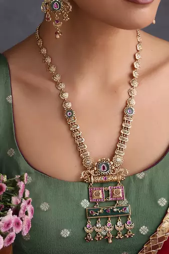 Gold plated multicolor temple mofit pendant necklace set