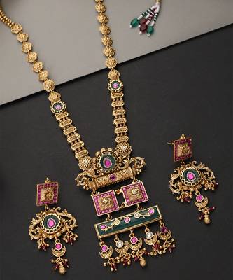 Gold plated multicolor temple mofit pendant necklace set 4