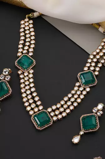 Emerald green polki layered necklace set
