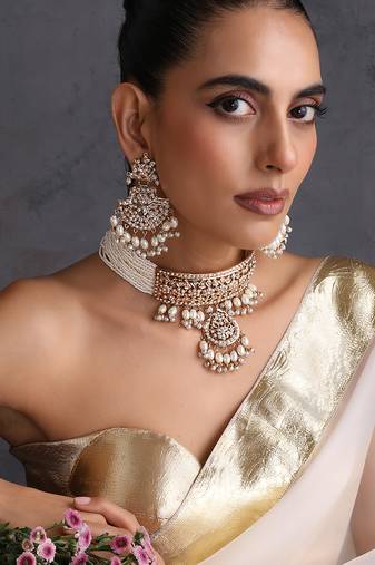 Gold plated white jadau choker set