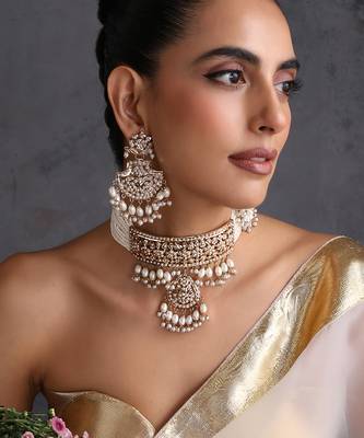 Gold plated white jadau choker set 5