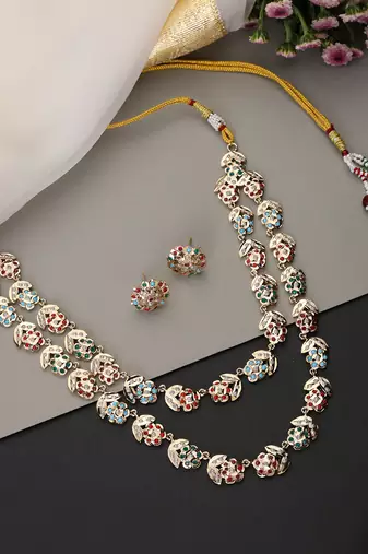 Gold plated multicolor jadau layered necklace set