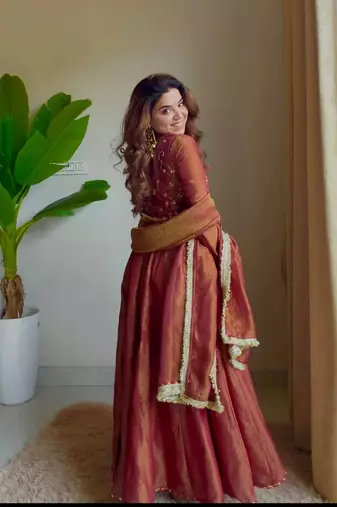 Dusty rose moss chiffon kurta with chanderi bottom & dupatta set