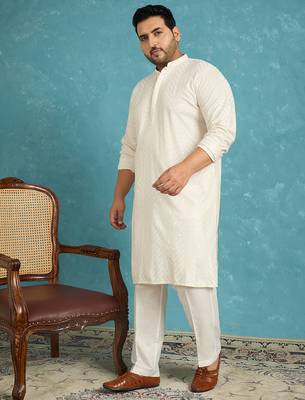 off white embroidered viscose rayon kurta 3