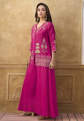 Pink chinnon cotton embroidered v-neck 2 piece set with circular palazzo for women 3