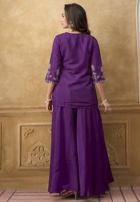 Purple chinnon cotton embroidered v-neck 2 piece set with circular palazzo for women 5