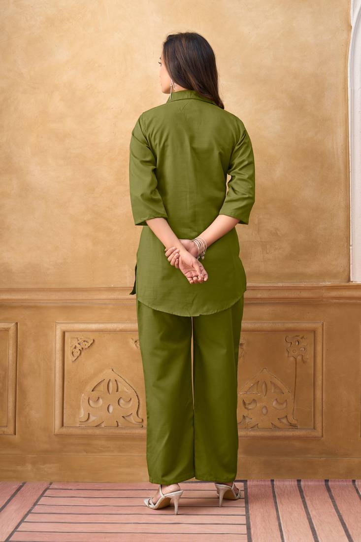 Green cotton blend embroidered shirt style co-ord set for women