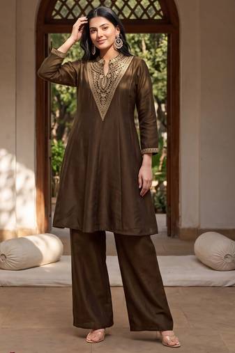 Mahendi premium vichitra silk stand collar v-neck embroidemahendi kurta palazzo 2 piece co-ord sets for women