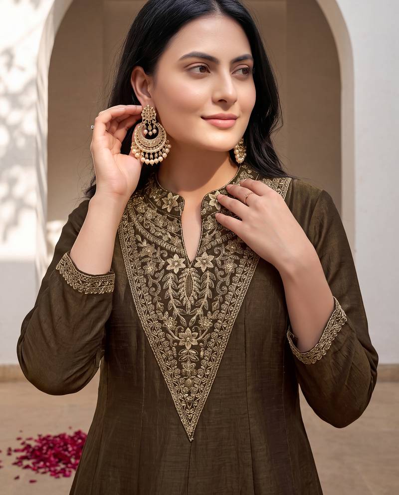 Mahendi premium vichitra silk stand collar v-neck embroidemahendi kurta palazzo 2 piece co-ord sets for women