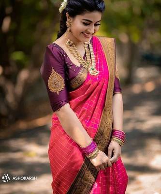 Rani pink wine silk blend jacuard work festival saree with unstitched blouse piece 2