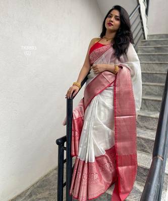 White red  silk blend jacuard work festival saree with unstitched blouse piece 4