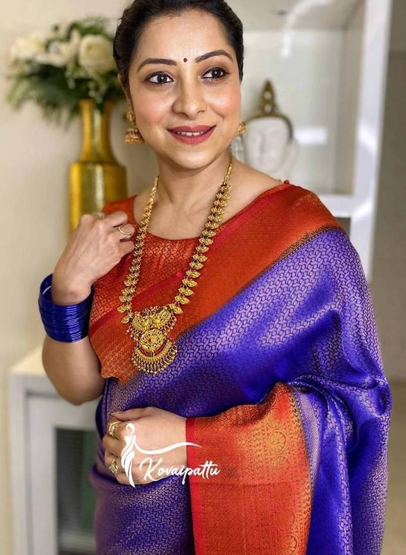 Blue red  silk blend jacuard work festival saree with unstitched blouse piece