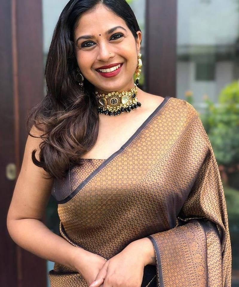 Black silk blend jacuard work festival saree with unstitched blouse piece