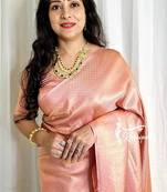 Peach silk blend jacuard work festival saree with unstitched blouse piece
