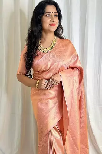 Peach silk blend jacuard work festival saree with unstitched blouse piece