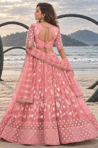 GAJRI PEACH NET THREAD WITH ZARI AND SEQUINCE WORK FESTIVE LEHENGA CHOLI SET FOR WOMEN'S