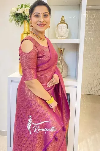 Wine silk blend jacuard work festival saree with unstitched blouse piece