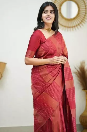 Red silk blend jacuard work festival saree with unstitched blouse piece