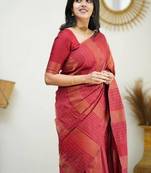 Red silk blend jacuard work festival saree with unstitched blouse piece