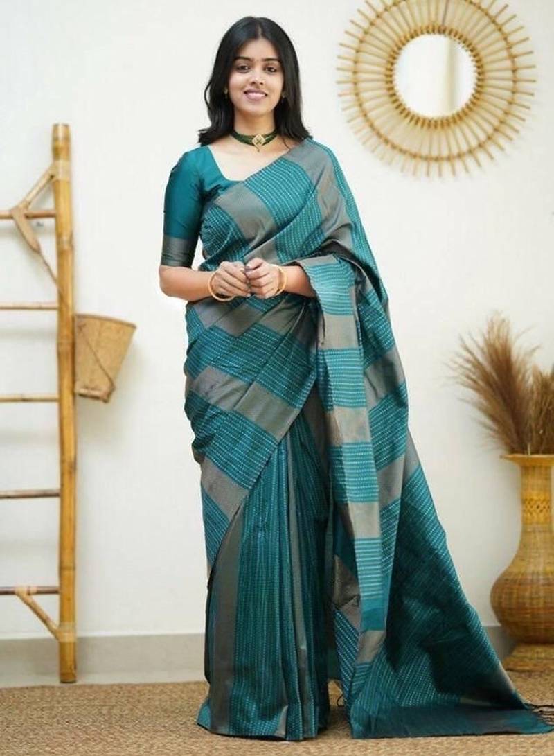 Sea green silk blend jacuard work festival saree with unstitched blouse piece