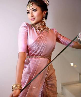 Baby pink silk blend jacuard work festival saree with unstitched blouse piece 5