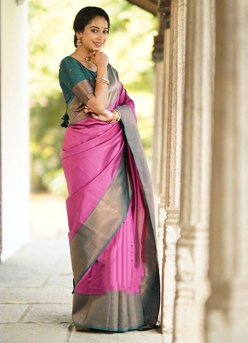 Green onion silk blend jacuard work festival saree with unstitched blouse piece
