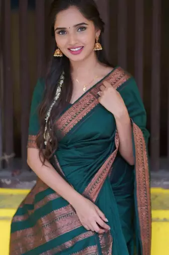 Turquoise silk blend jacuard work festival saree with unstitched blouse piece